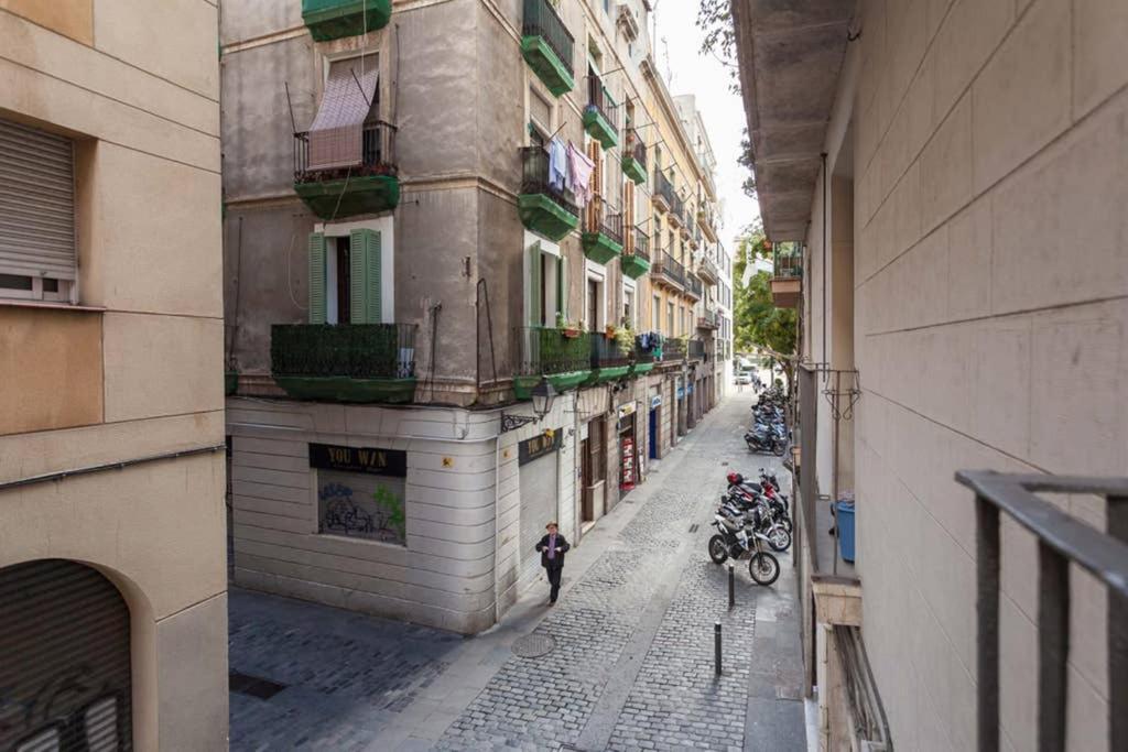 7 Pax Montserrat Ramblas Barcelona Luaran gambar